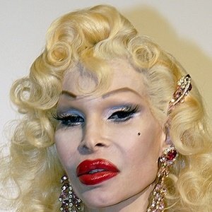 Amanda Lepore image 8