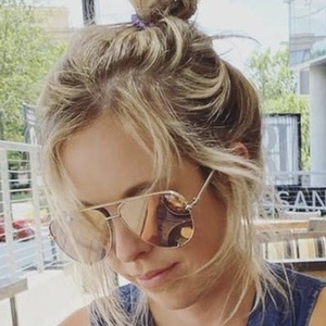 Amanda Livesay, 40 (Pinterest Star)