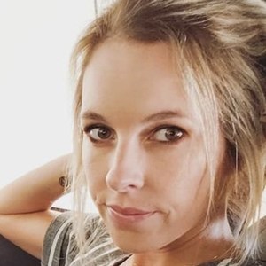 Amanda Livesay, 40 (Pinterest Star)