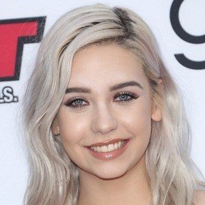 Amanda Steele, 26 (YouTube Star)