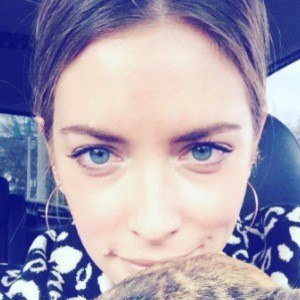 Amanda Valentine, 44 (时装设计师)