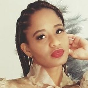 Amara Kanu, 39 (Star d'Instagram)