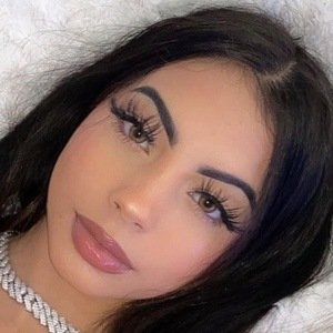 Amara Thomas, 22 (Estrella de TikTok)