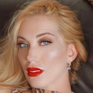Amber Hayes image 5