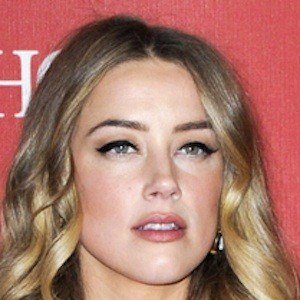 Celebrities born on April 22