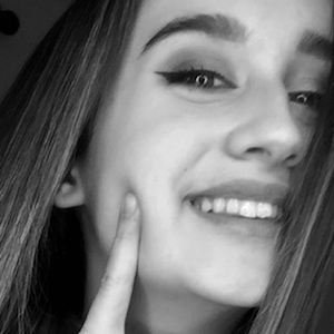 Amber Lansberry, 23 (TikTok Star)