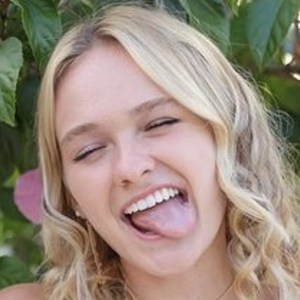 Amber Schulz image 4