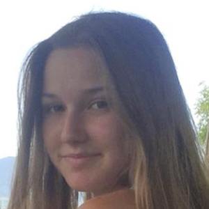 Amber Wolf, 24 (TikTok明星)