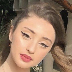 Amber Woods, 25 (Instagram Star)