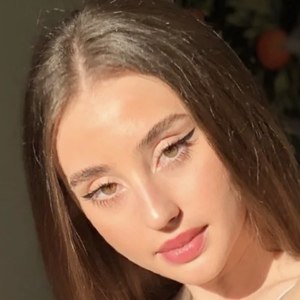 Amber Woods, 25 (Instagram Star)