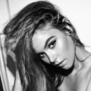 Amberleigh West image 7