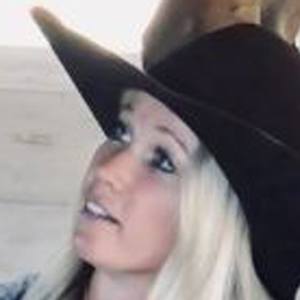 Amberley Snyder, 34 (馬術者)