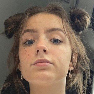 Ambrie Faith, 19 (TikTok明星)
