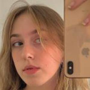 Amelia K image 5