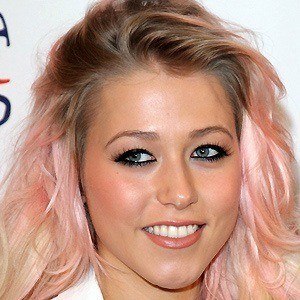Amelia Lily, 29 (Pop Singer)