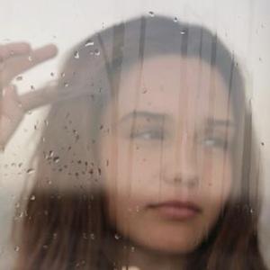 Amelie Anstett image 3
