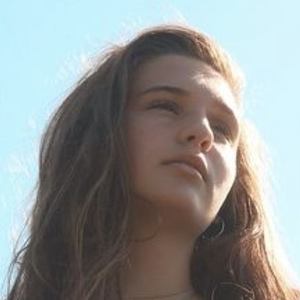 Amelie Anstett image 5