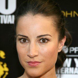 America Olivo, 47 (流行歌手)