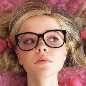 Người nổi tiếng sinh ngày 19 tháng 6