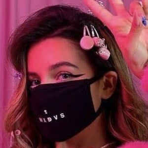 Amina Mirzoeva, 23 (TikTok明星)