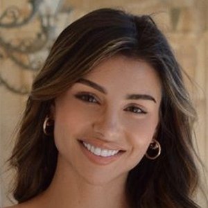 Amira Sahraoui, 32 (Instagram Star)