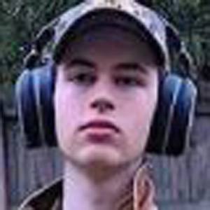 amustycow, 24 (YouTube Star)