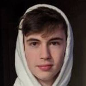 amustycow, 24 (YouTube Star)