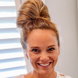 Amy Darley, 39 (YouTube Star)