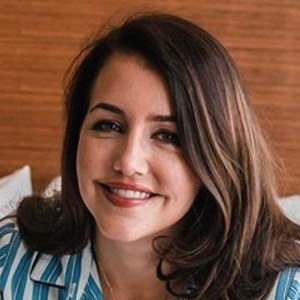 Amy Havins, 39 (Blogger)