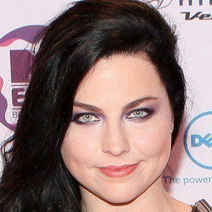 Amy Lee, 42 (Ca sĩ nhạc Rock)