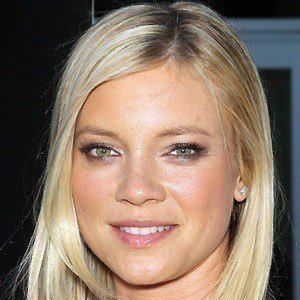 Amy Smart image 3