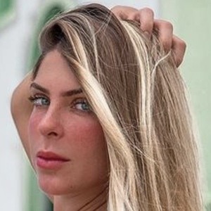 Ana Bruna, 30 (Instagram明星)