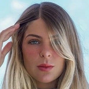 Ana Bruna, 30 (Instagram Star)