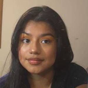 Ana Gomez, 23 (YouTube Star)