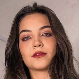 Ana Laura Lopes, 23 (Star di YouTube)