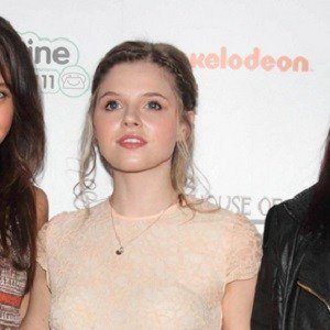 Ana Mulvoy-Ten, 31 (Attrice TV)