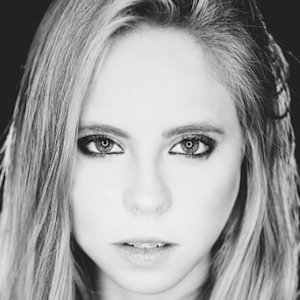 Ana Ovalles, 26 (YouTube明星)