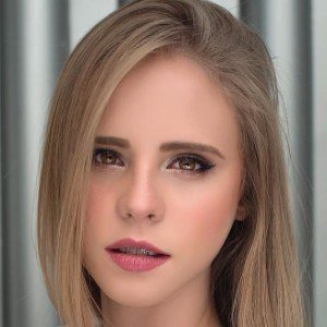 Ana Ovalles, 28 (YouTube Star)