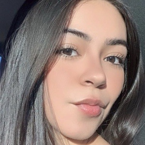 Ana Padron, 23 (TikTok Star)