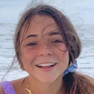 Ana Stowell image 8