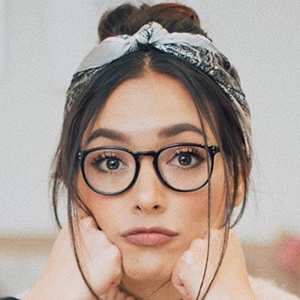 Ana Vbon, 38 (YouTube明星)