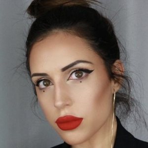 Anabel Dominguez, 32 (Instagram明星)