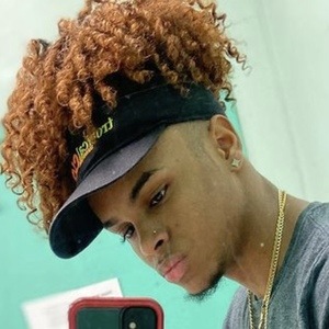 Anaije Blue, 23 (TikTok明星)