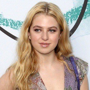 Anais Gallagher, 25 (Instagram Star)