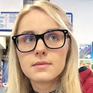 Analesa Caitlyn Fisher, 23 (TV Actress)