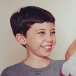 Anas Moshaya, 15 (Star di YouTube)