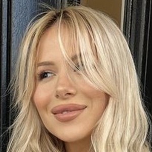 Anastazia Dupee image 6