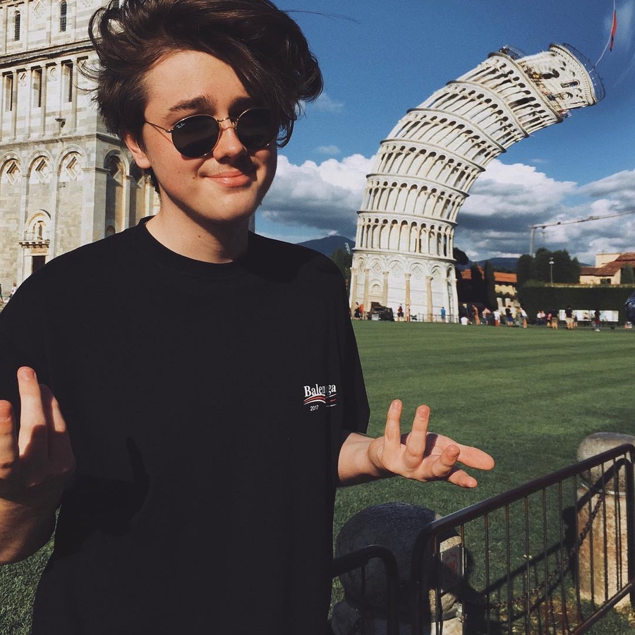 Anderson Webb, 24 (Star di YouTube)