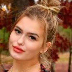 Andora Leigh McConnell image 4