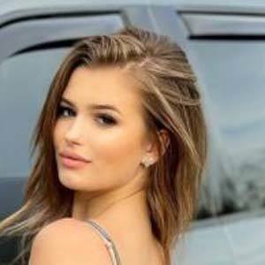 Andora Leigh McConnell image 6